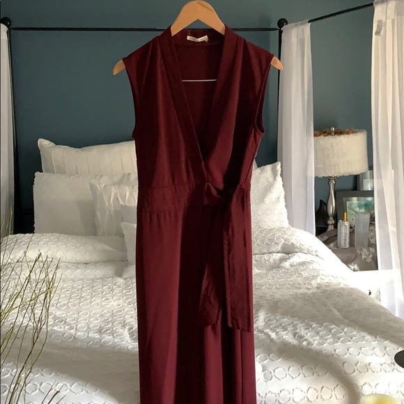 Burgundy pant jumpsuit - Picture 2 of 6
